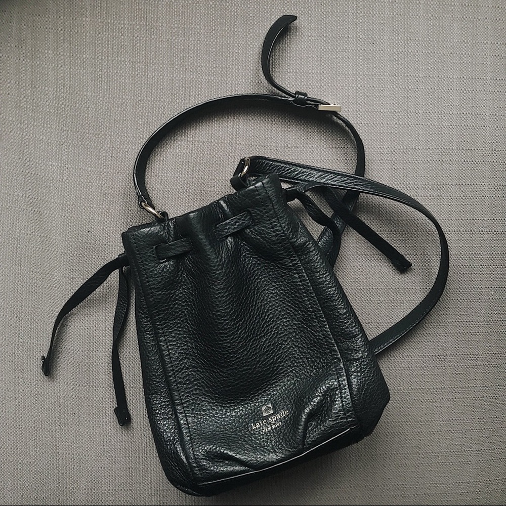 Kate Spade Grant Park Katie bucket bag ♠️